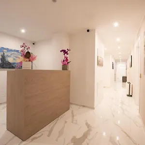 hotellátogatás