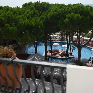 hotellátogatás